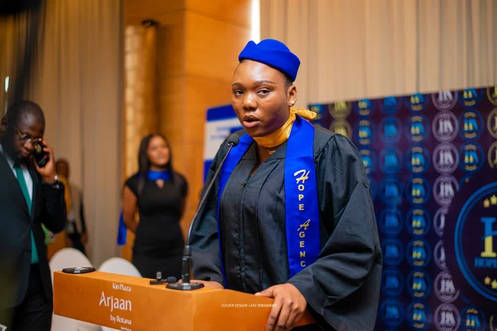 Remise des diplômes Hope Agency — photo 8